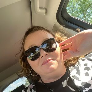 Meet your Posher, Brandy